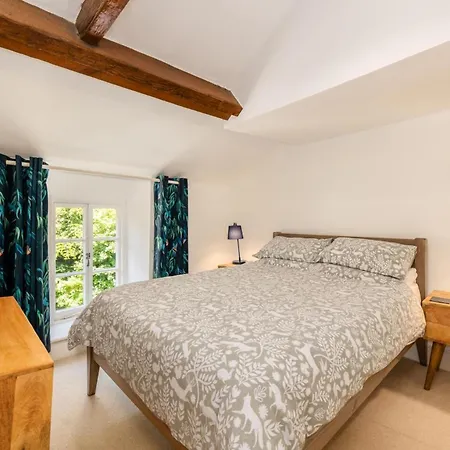 בית נופש Bridge *